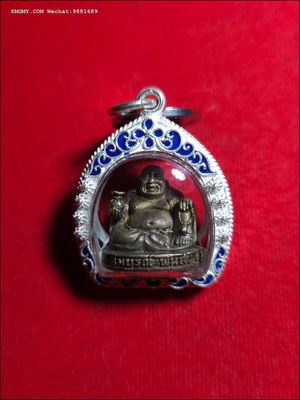 泰国佛牌介绍汇总-泰国高僧_佛牌种类_佩戴禁忌_古曼童_心咒2