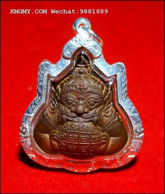 泰国佛牌介绍汇总-泰国高僧_佛牌种类_佩戴禁忌_古曼童_心咒3