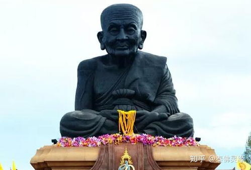 泰国佛牌传奇 龙普托与龙婆托车神的护佑奥秘